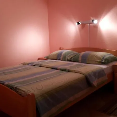 In With Balcony, Air Conditioning, Wifi Nin